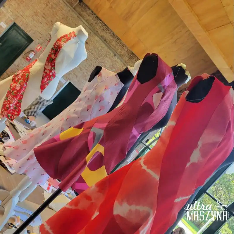 Konstrukcja i modelowanie przestrzenne z Shingo Sato: creative moulage/TR cut dress