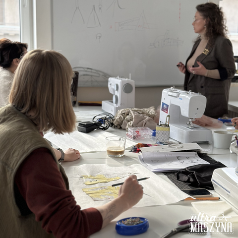 Projektowanie i szycie bielizny poziom 3: biustonosz z fiszbiną