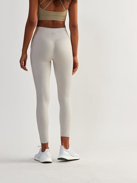Kompresyjne Jasnoszare Legginsy z Kieszeniami - Lift Me Up