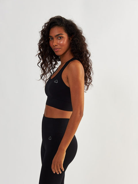 Czarny Stanik Sportowy z Wysokim Wsparciem - Femme Force