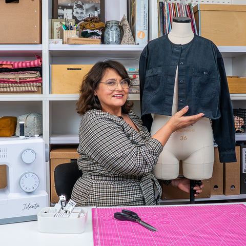 Kurs online przeróbki krawieckie: skracanie koszuli