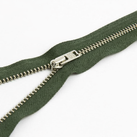 Zamek metalowy anty-niklowy, YKK, 18cm militarna zieleń