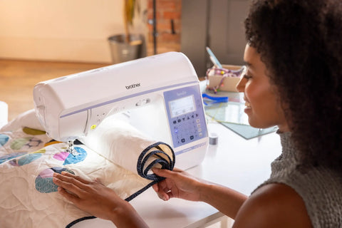 Maszyna do szycia Brother Inventio NV1350