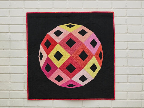 Maszyno-hafciarka Bernina B790 PRO