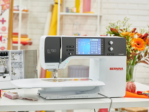 Maszyno-hafciarka Bernina B790 PRO