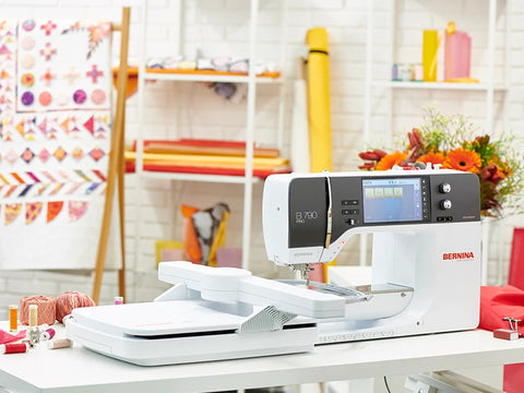 Maszyno-hafciarka Bernina B790 PRO