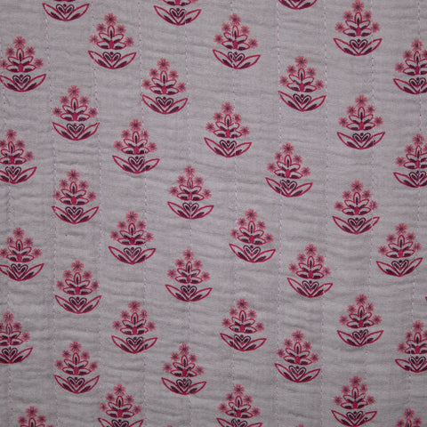 Tkanina pikowana dwustronna kwiaty na zgaszonym różu i zgaszonej szałwii